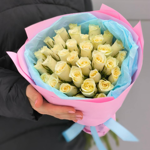 Букет из 35 белых роз "Кения"