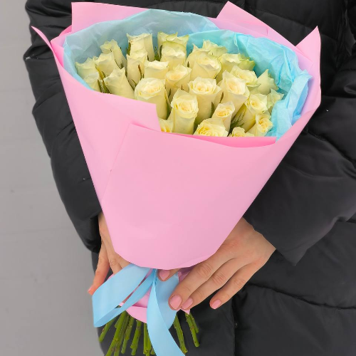 Букет из 35 белых роз "Кения"